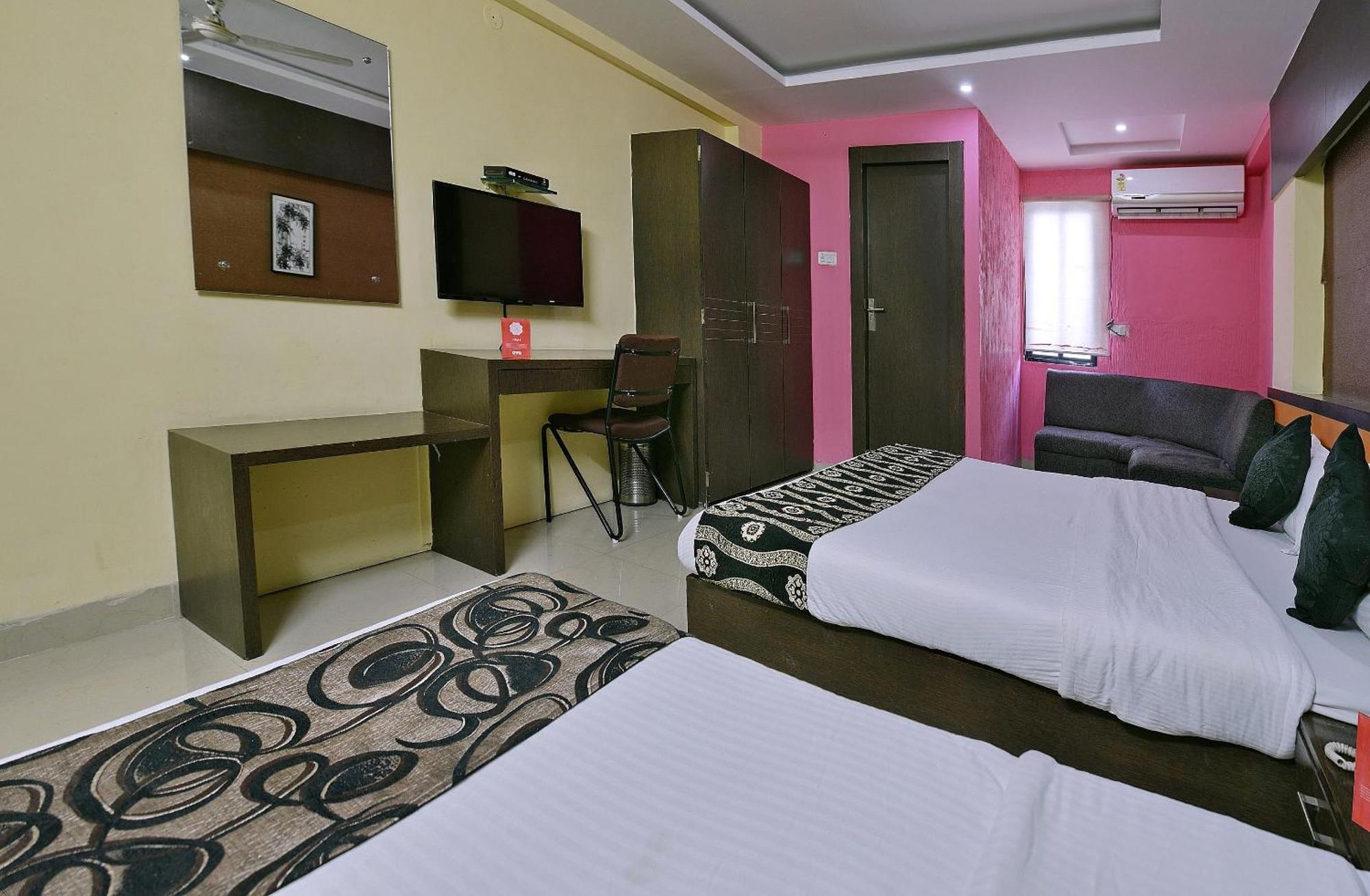 Collection O Diamond And Residences Indore Esterno foto