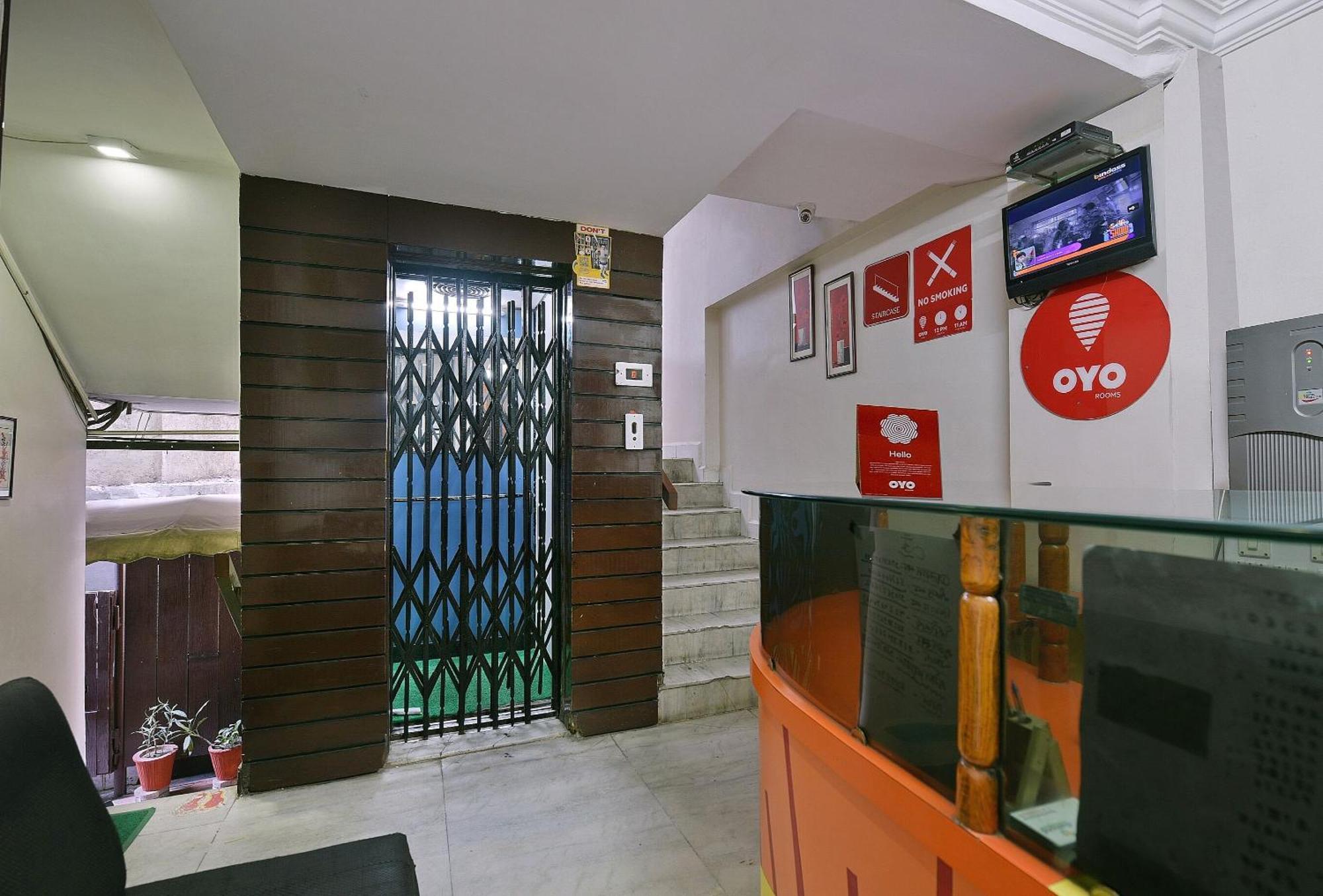 Collection O Diamond And Residences Indore Esterno foto