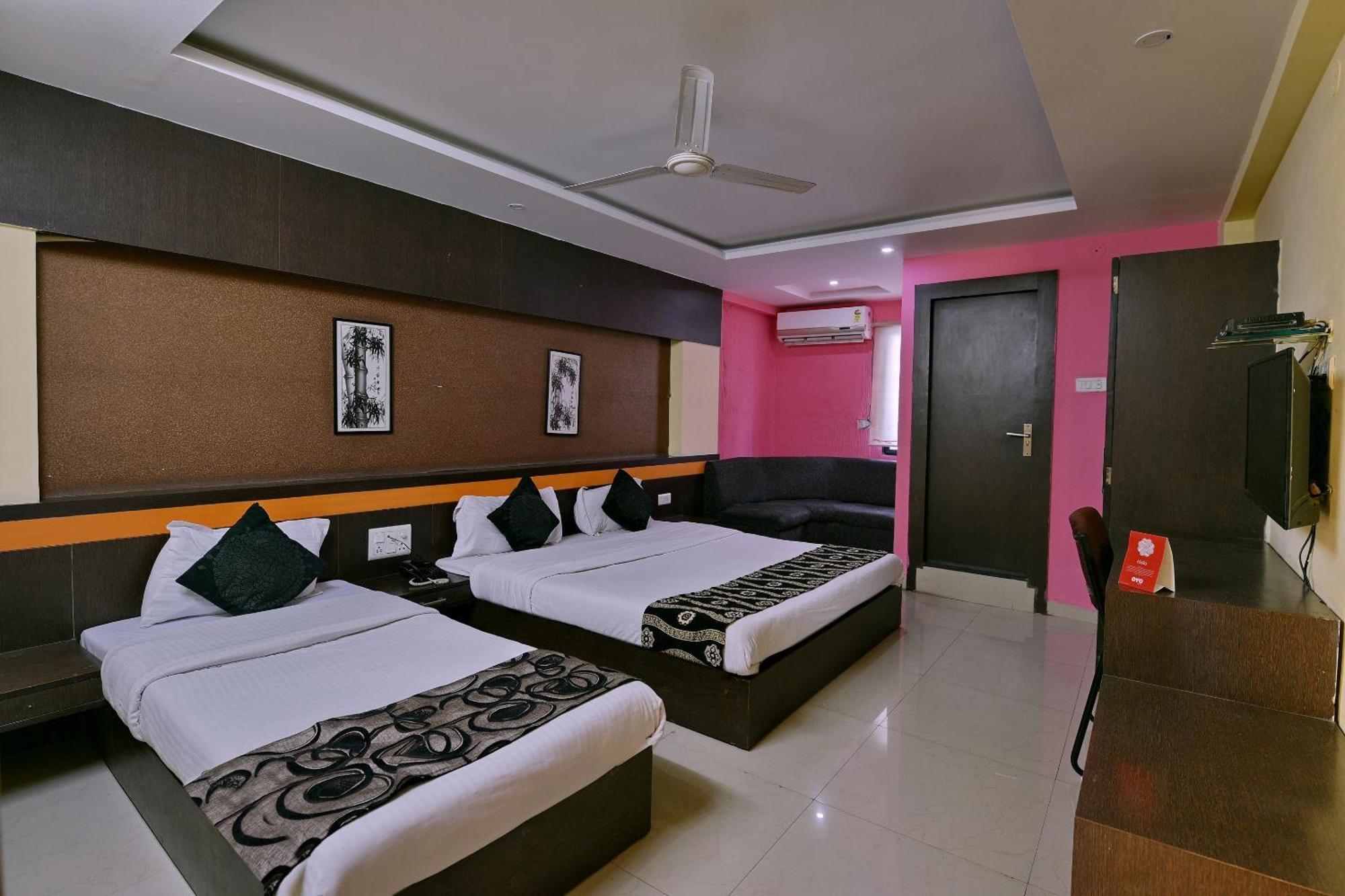 Collection O Diamond And Residences Indore Esterno foto