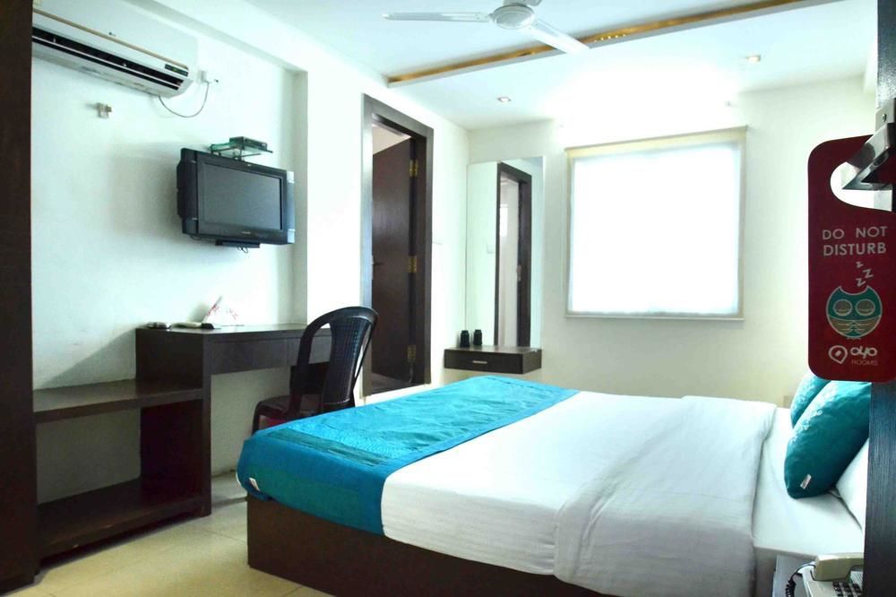 Collection O Diamond And Residences Indore Esterno foto
